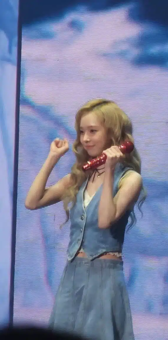 민정이 청청도 잘어울려요