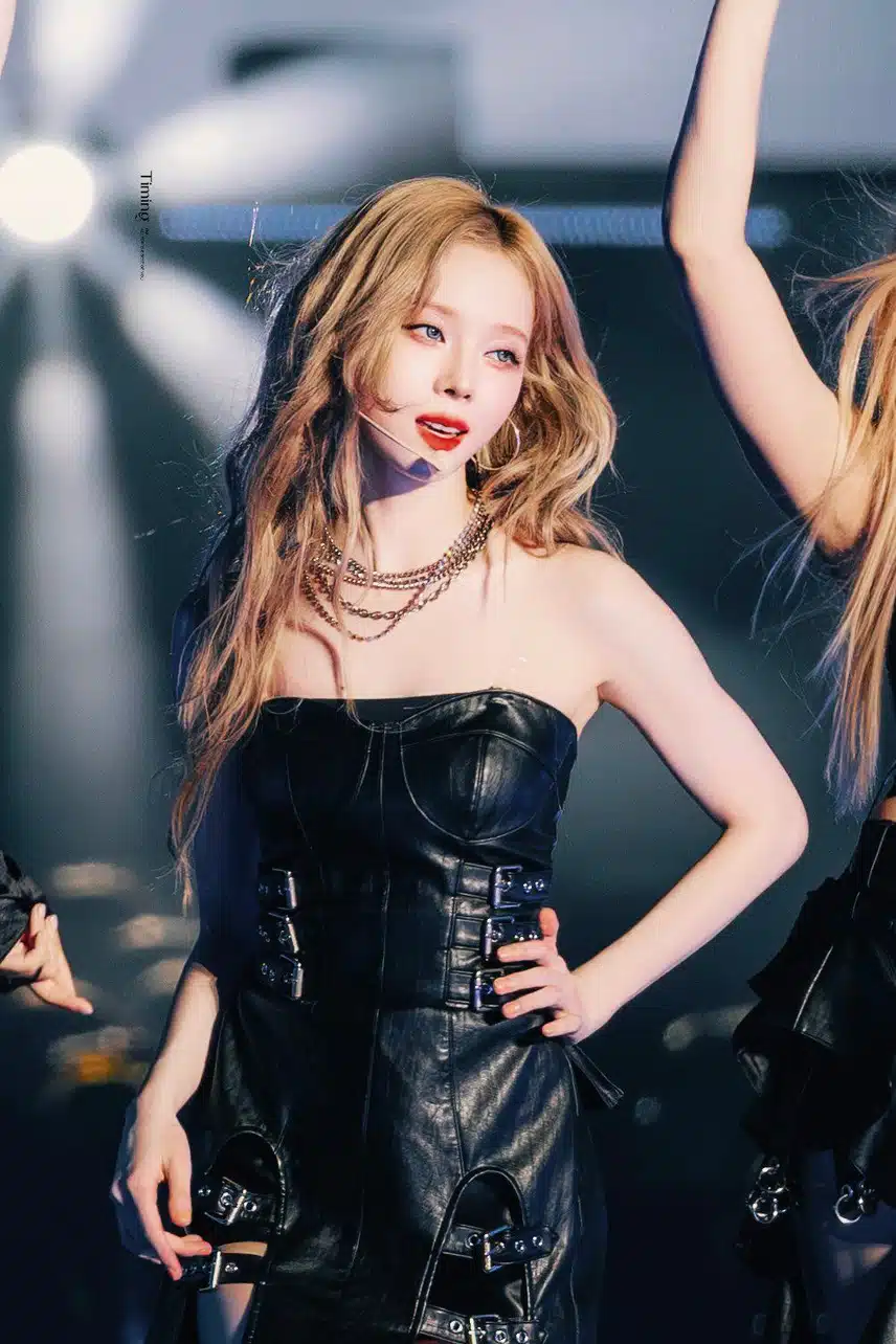 헐리웃 배우같은 금발 윈터
