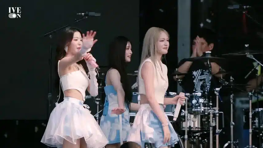 롤라팔루자 뿌엥 리즈 자컨에도 박제ㅋㅋ