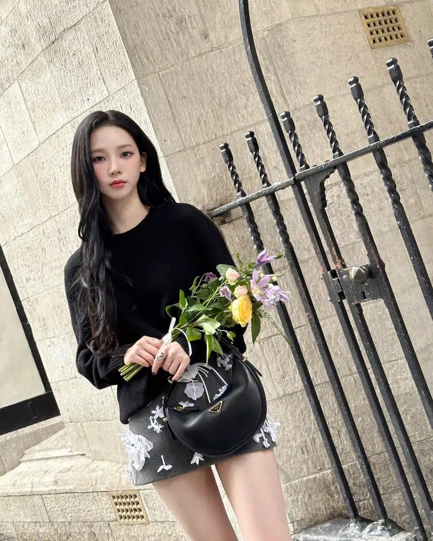 카리나 프라다 앰버서더 확정🖤
