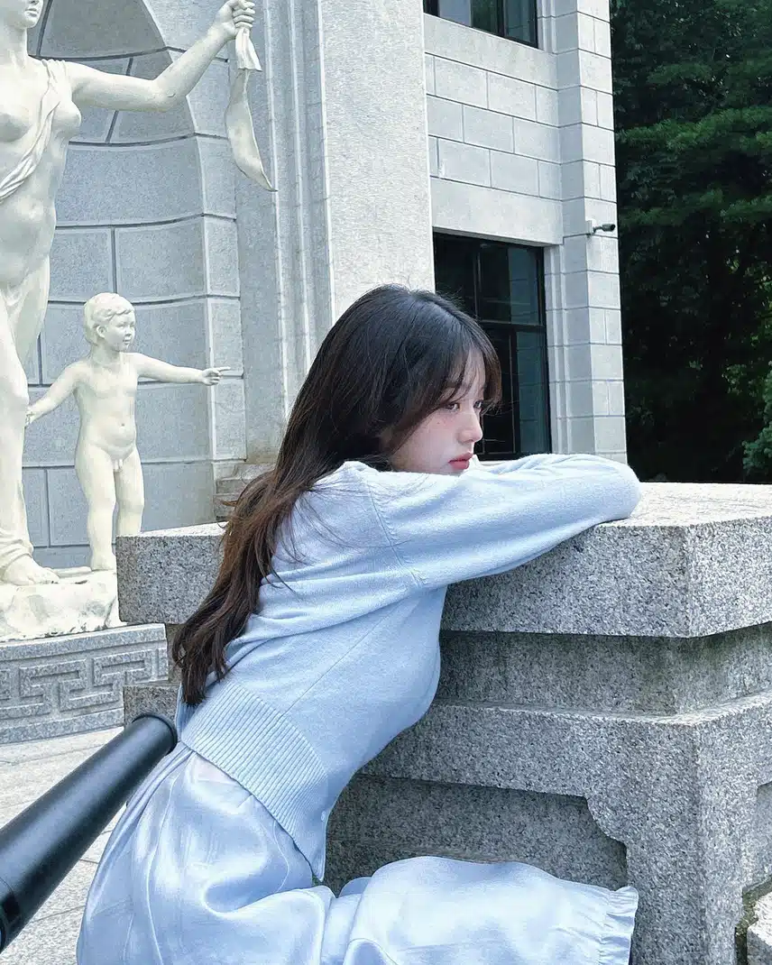 핑크색과 하늘색 가디건 원영이 인스타 업! 