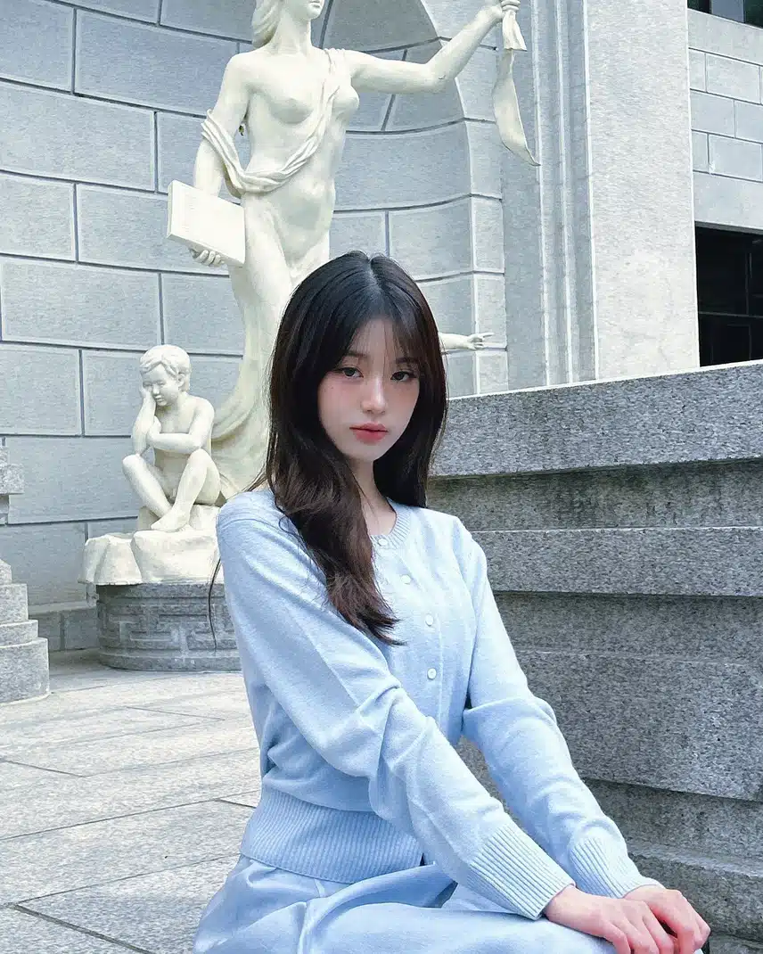 핑크색과 하늘색 가디건 원영이 인스타 업! 