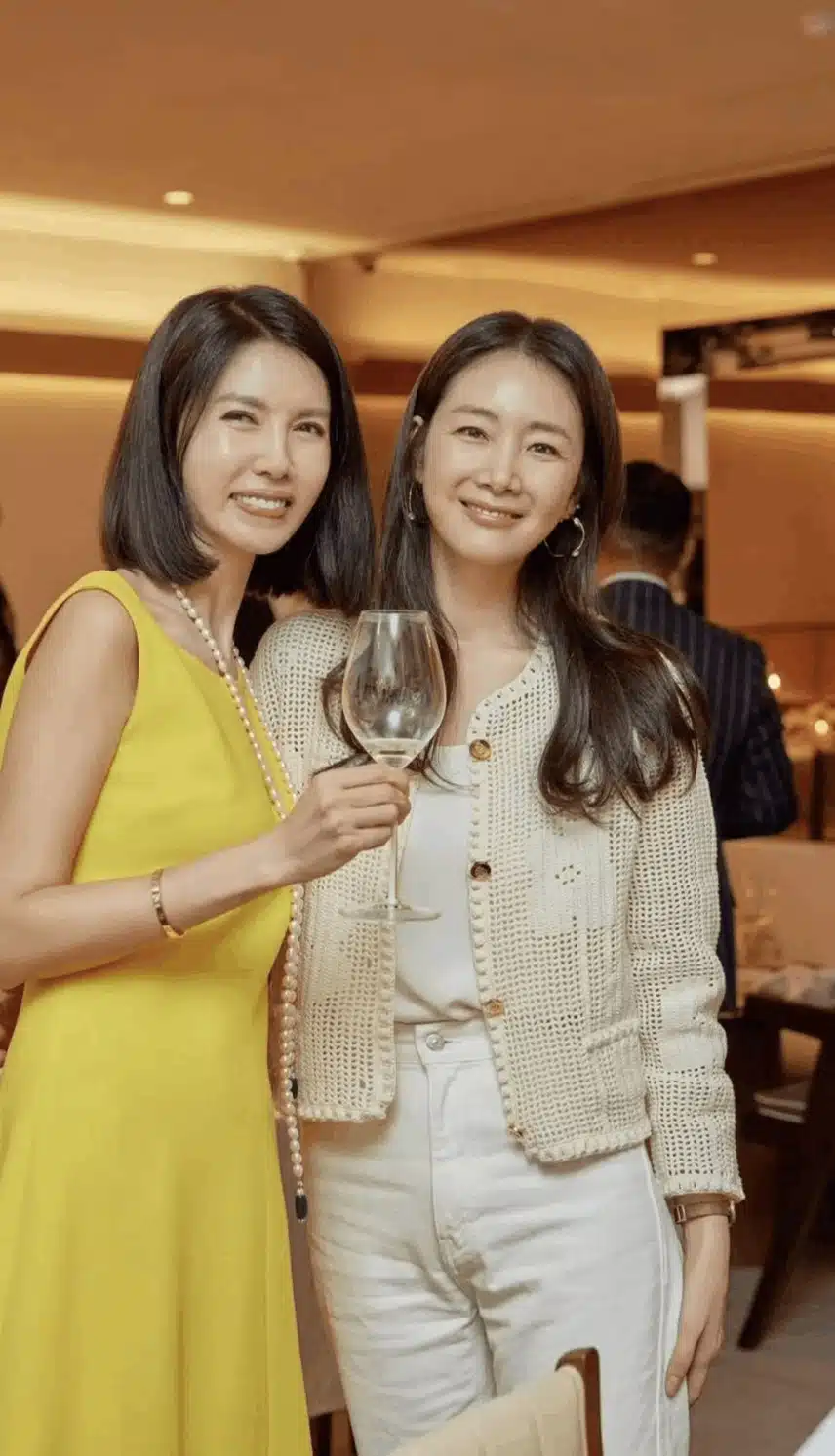 환갑 생일파티를 한 아나운서 백지연 사진 추가
