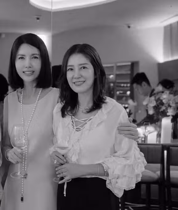 환갑 생일파티를 한 아나운서 백지연 사진 추가