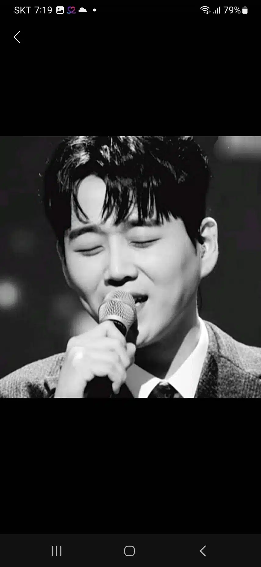 황엉웅 가수님 신곡 대박을 기원합니다
