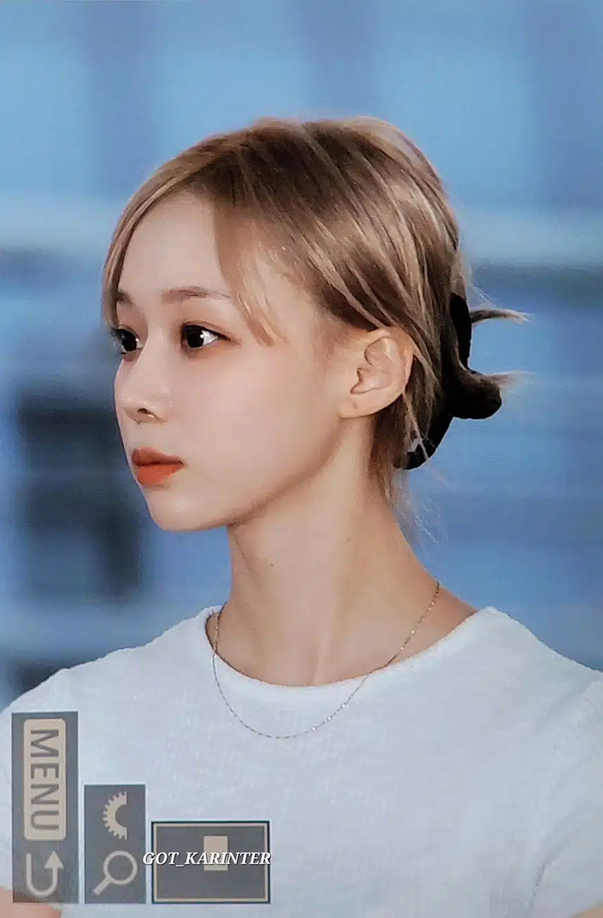 민정이 출국사진 착장 심플해서 좋아요