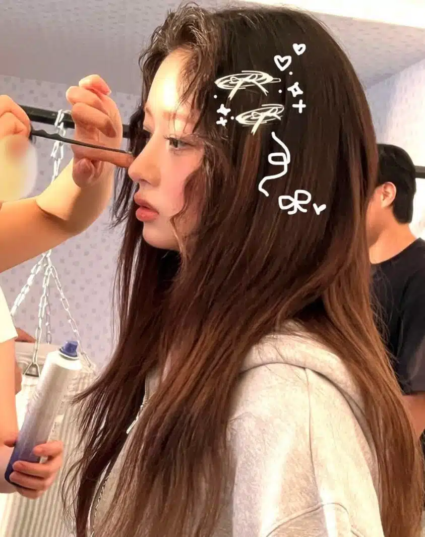 레이 인스타 넘 키치하구 귀엽고..
