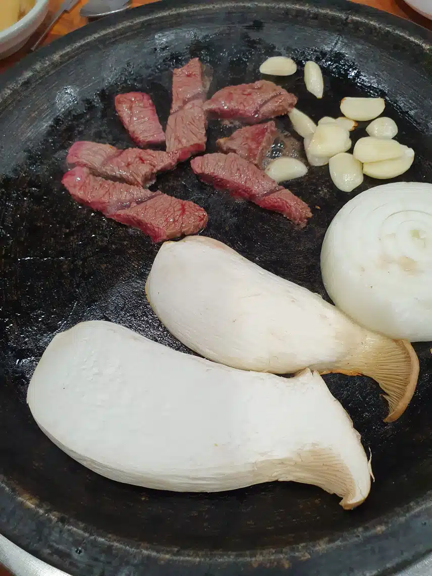 가족이 고기 먹는날