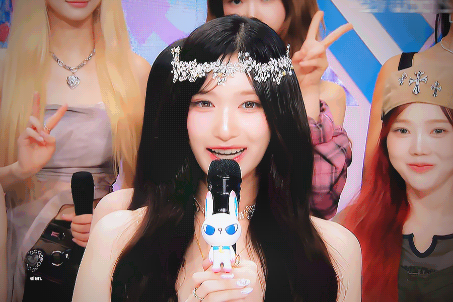 요정나라 공주같은 인기가요 MC 이서