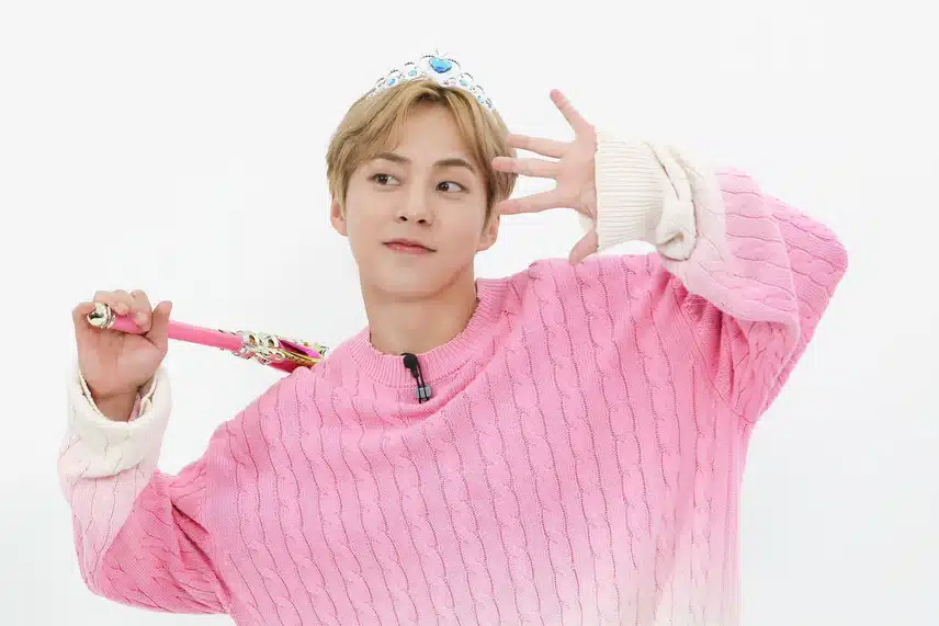 시우민 💙 아바타 스타 XIU Behind Photo 📸 내가 잘 만들어서 600원이 아니었어?🫨🍜