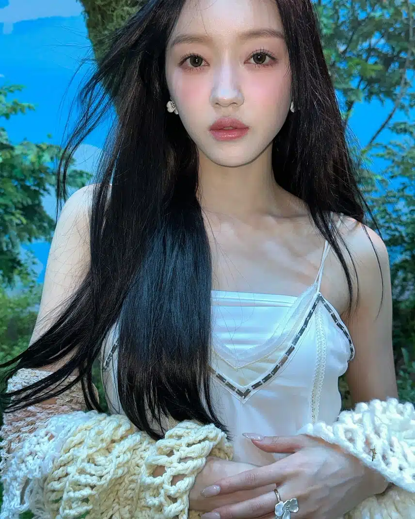 오마이걸 유아 인스타 업로드
