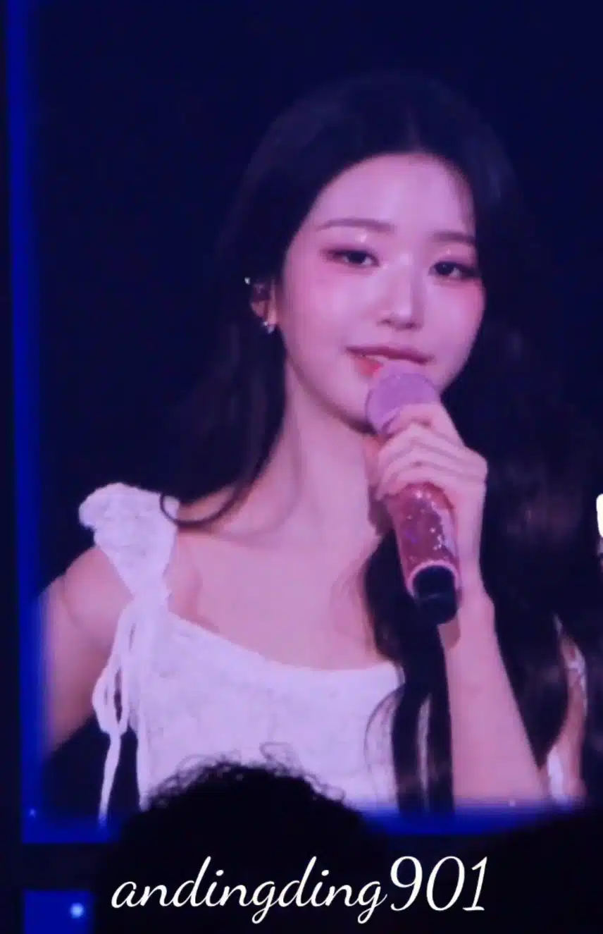 도쿄돔 콘서트 사운드체크중인 장원영