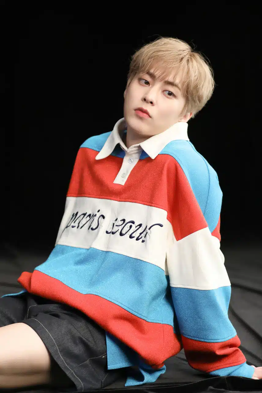 시우민 📸 아레나 화보 Behind Photo