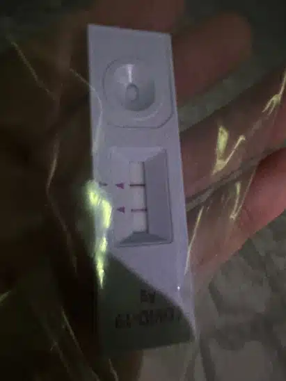 요즘 코로나 잠복기 며칠일까요? 일반인 백신 무료 접종 되나요?