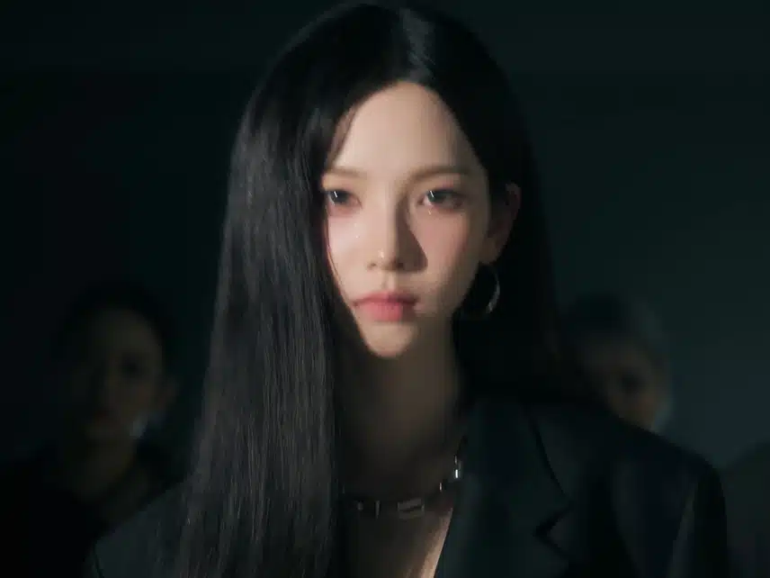 카리나 정장입고 말아주는 액션 UP ! 