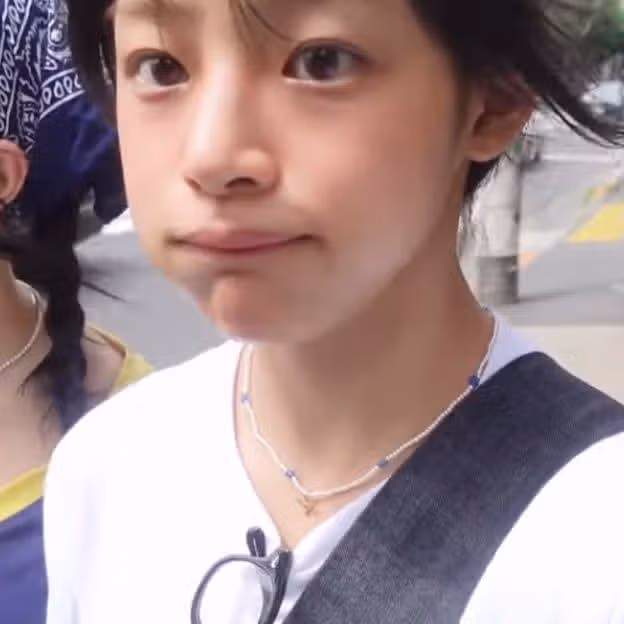 민지 아기 강아지 얼굴