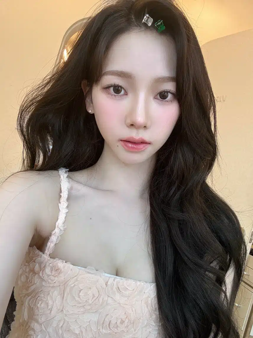 카리나 미친 비주얼 셀카 업뎃🌸