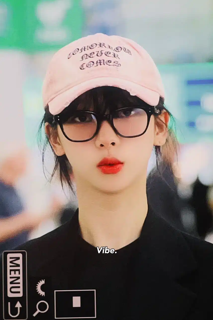 볼캡에 안경 필승조합❗️