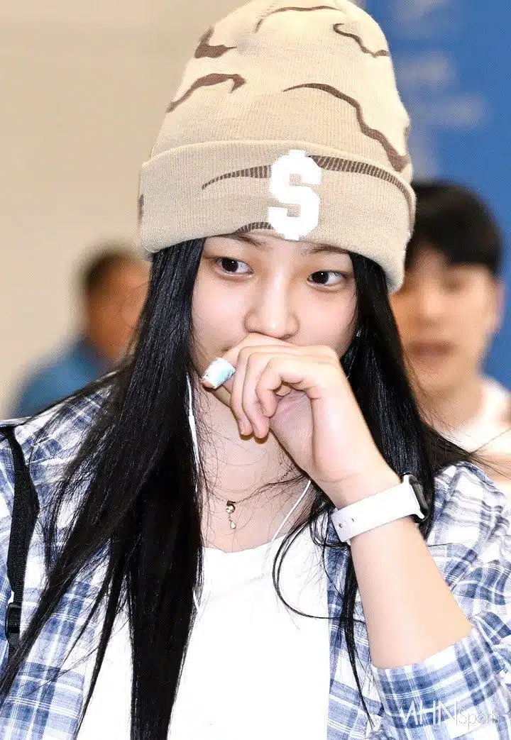 민지 민낯×사복 조합 멋짐🫶