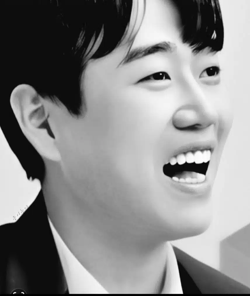 황영웅 님