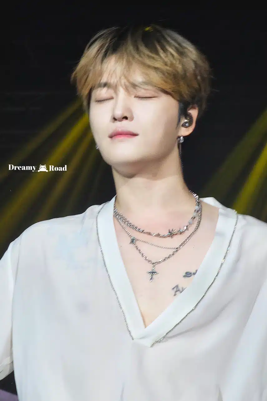 김재중 얼굴