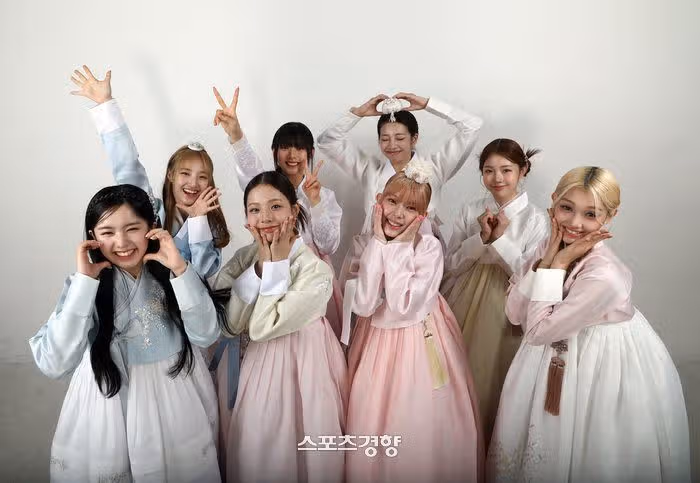 한복을 입은 유니스