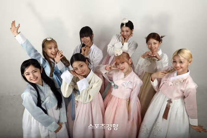 한복을 입은 유니스