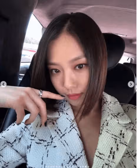고민시님 다음작품도 기대되네요 ~