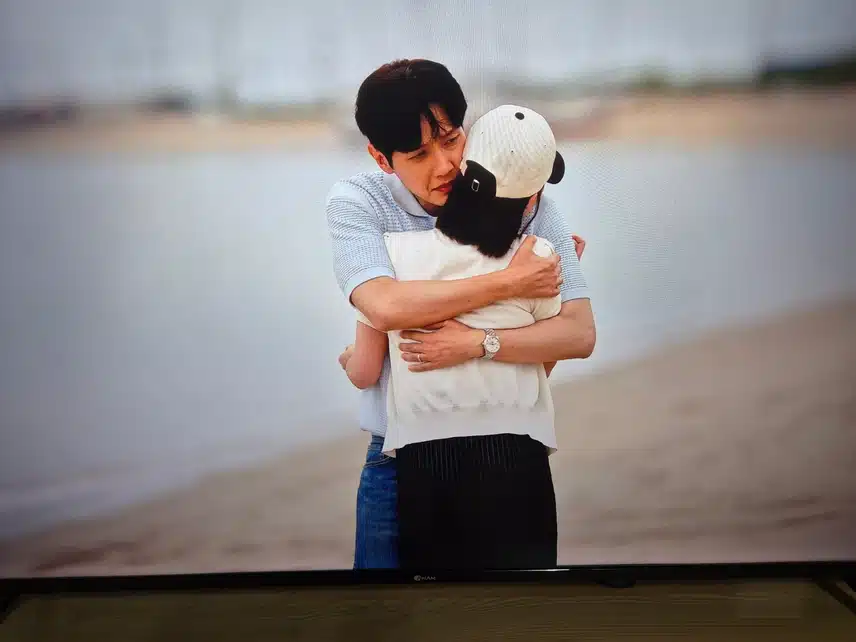 두사람의 힘든 사연의 이야기