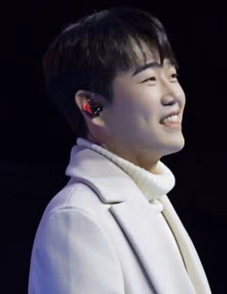 황영웅가수님  미니앨범  대박나세요