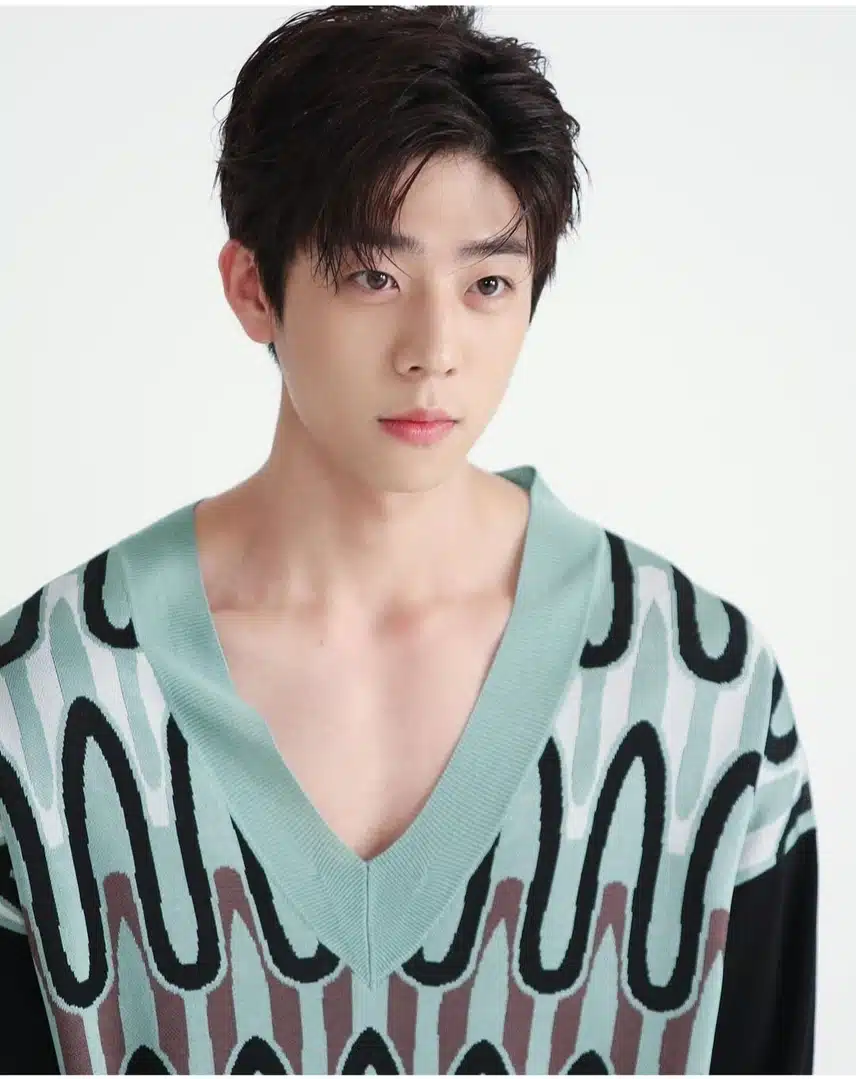 보고싶은 채종협 ❤️🧡💛💚💙💜❤️
