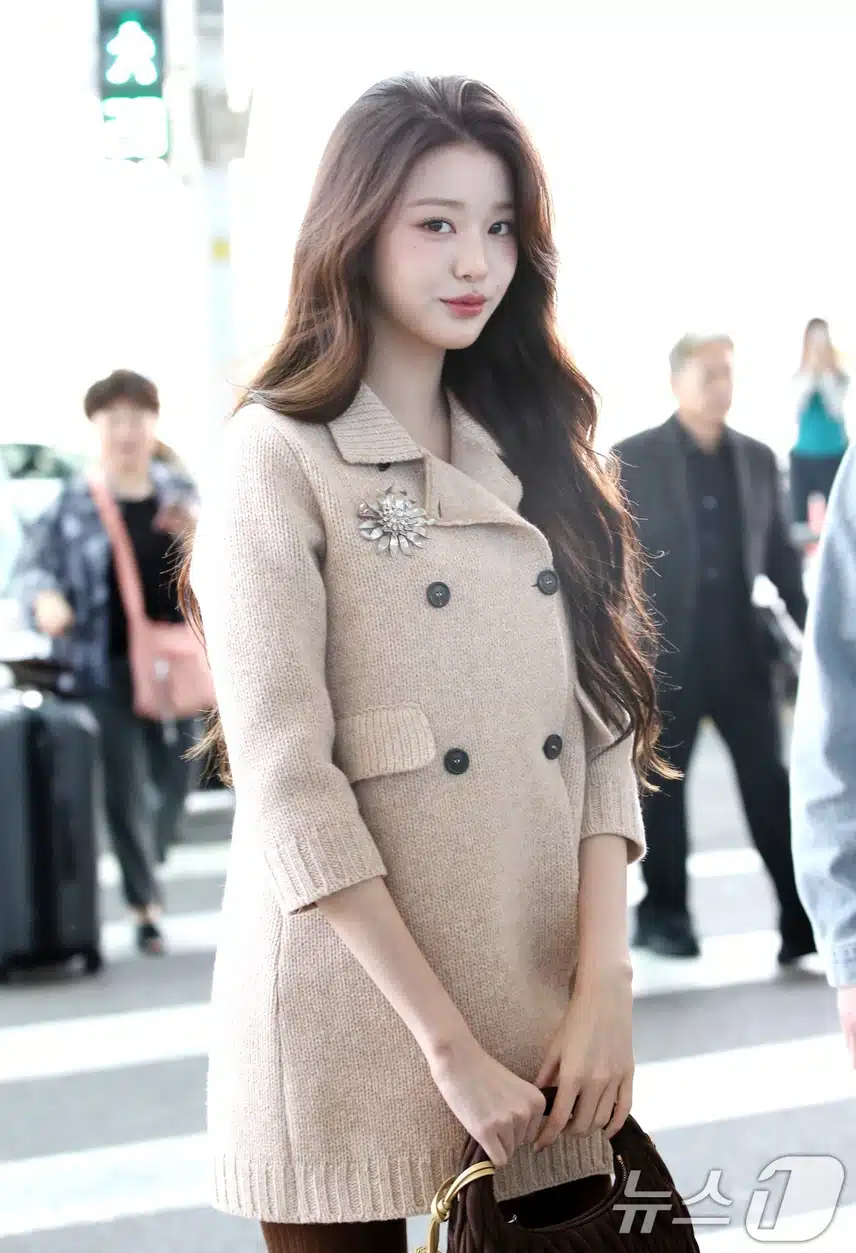 장원영 파리 출국 기사사진