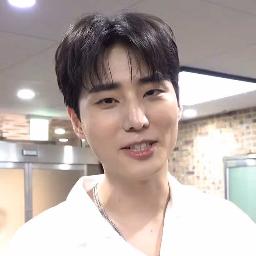 챌린지 찍으면서 실시간으로 붓기 빠지는 영케이