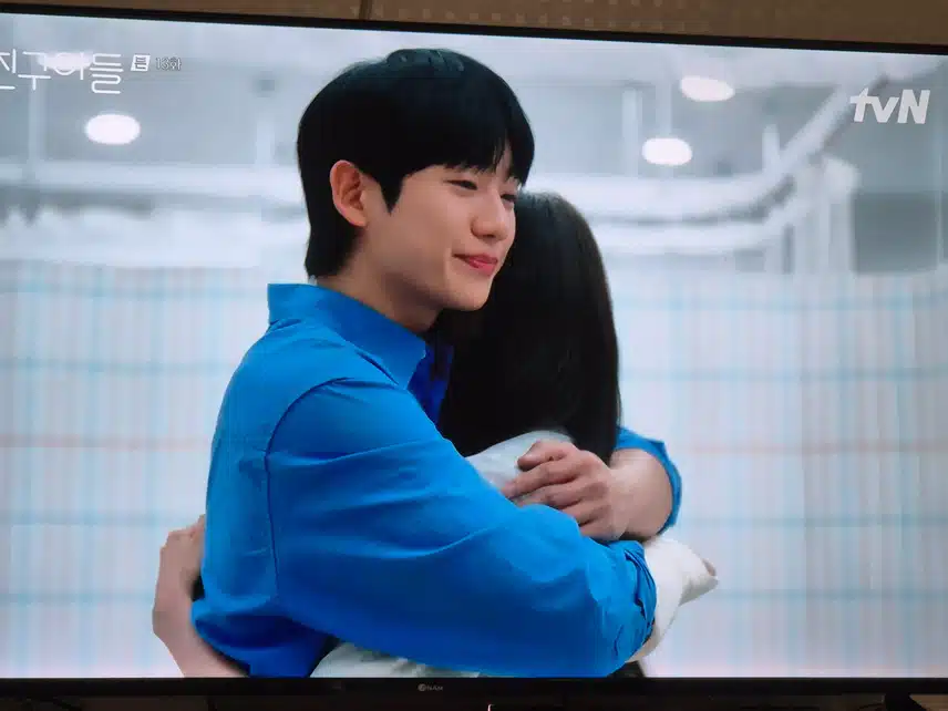서로가 원하는 사랑을 뒤늦게 찾아가는 가족드라마