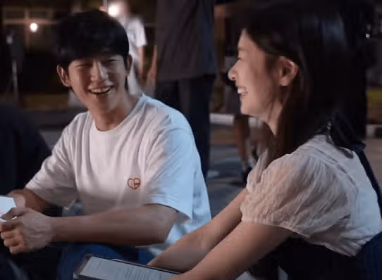 엄마친구아들 마지막화 메이킹에서도 분위기 좋네요
