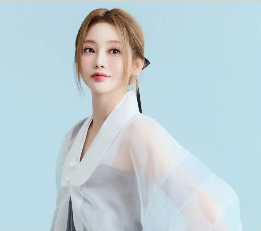홍지윤 신곡 어느 하늘에 어느 바다에 감미로운 음색에 행복한 시간으로 빠져듭니다