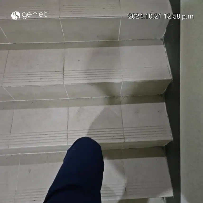 틈틈히 계단오르기 ^^