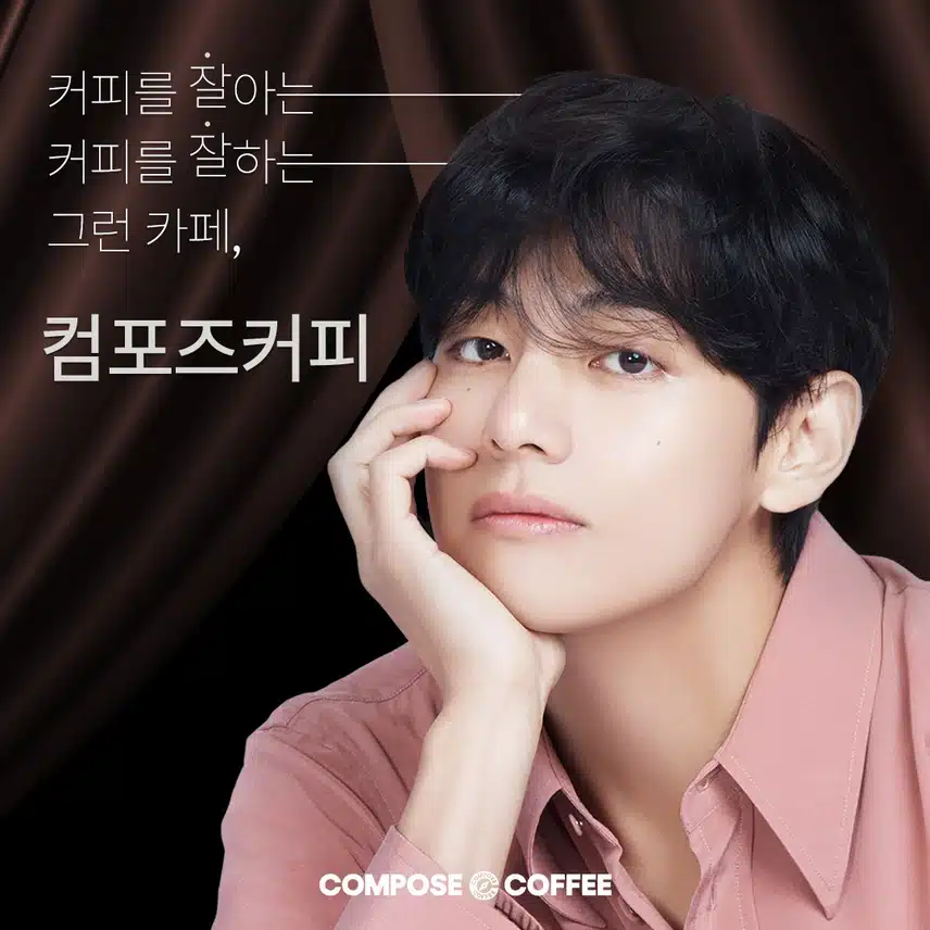 Dạo này tôi thường đến Compose Coffee để xem ảnh của V.