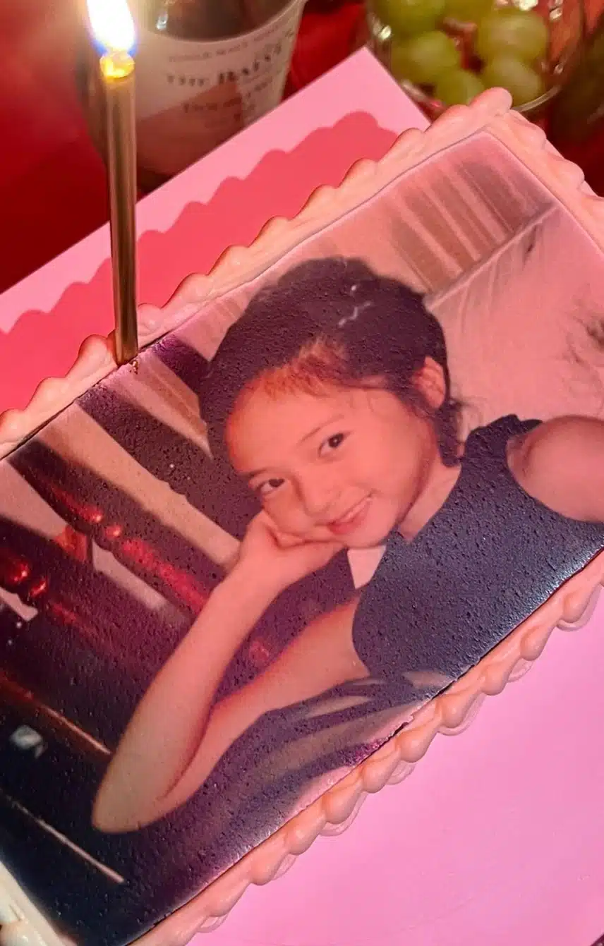 Le gâteau d'anniversaire de Sujeong est mignon comme le sien