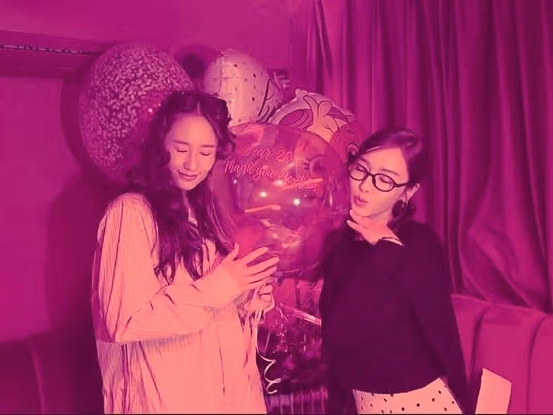 Les sœurs Jung si mignonnes 🎂 (Instagram de Jessica)