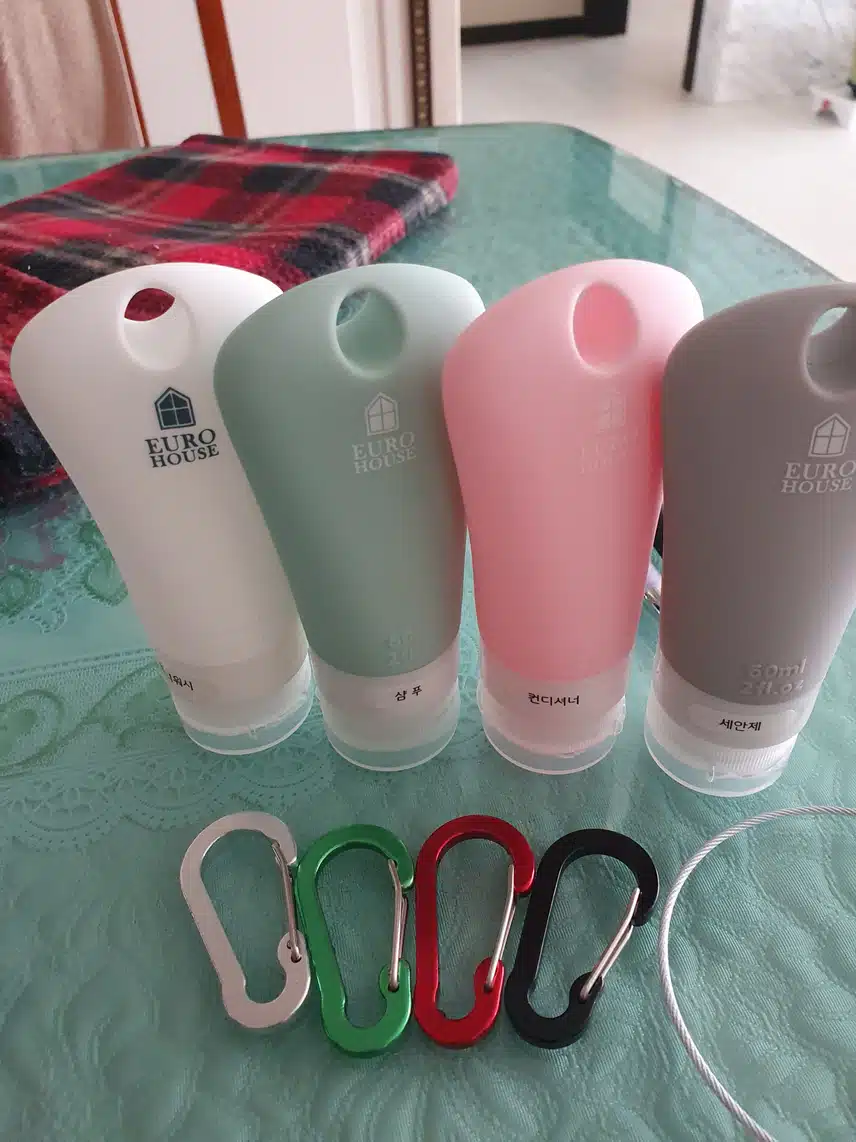  여행용 실리콘 고리 공병 60ml 4개 세트 구매 했어요