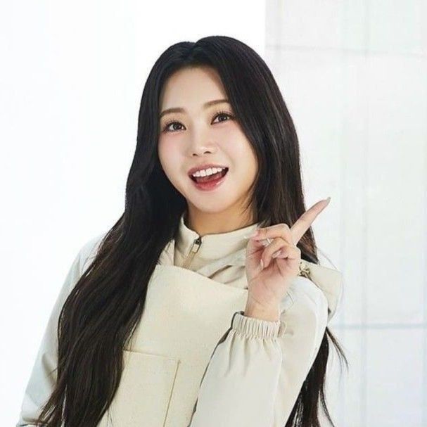 홍지윤 노래는 세대를 아우르는 마력이 있습니다