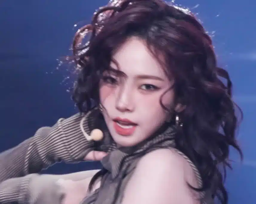 복슬복슬 짜파게티 머리 어제자 카리나 최고💦