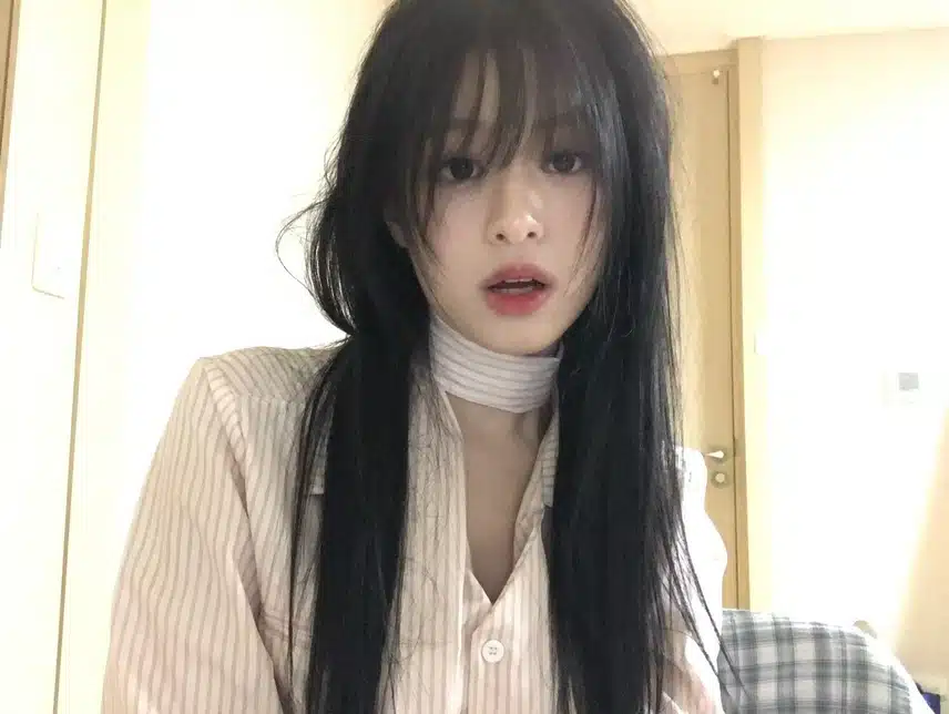 앞머리내리고 귀여움이 두배가 된 베몬 아현
