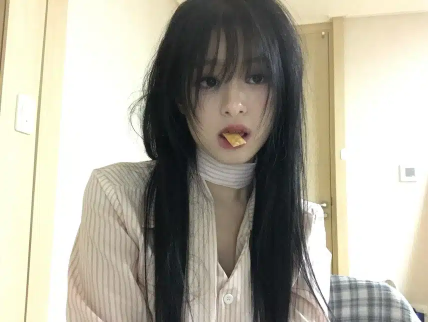 앞머리내리고 귀여움이 두배가 된 베몬 아현