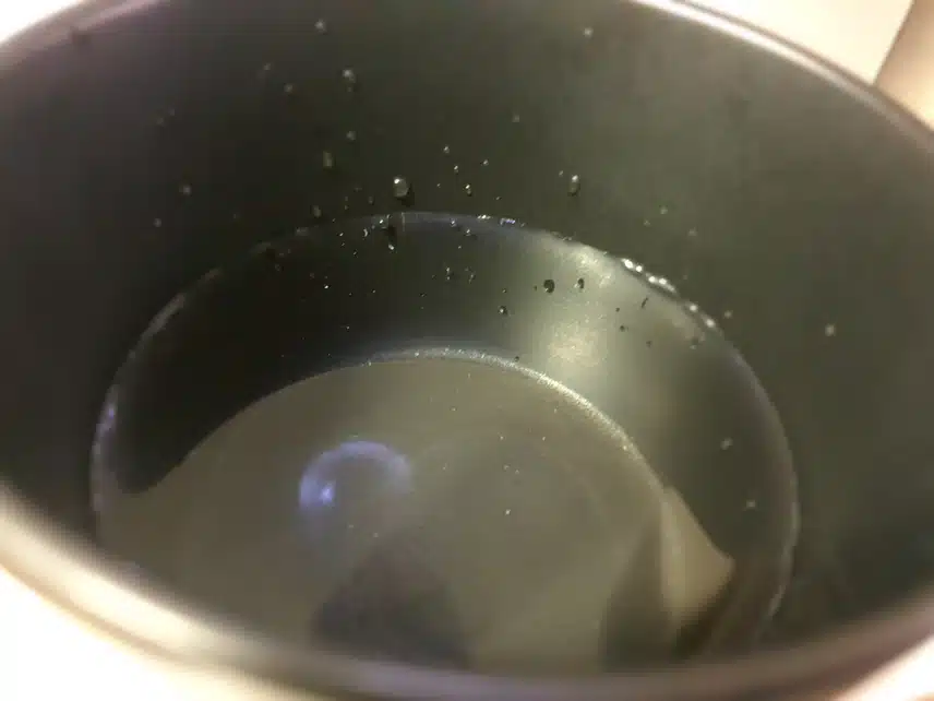 새벽에 물마시기 오랫만이네요.