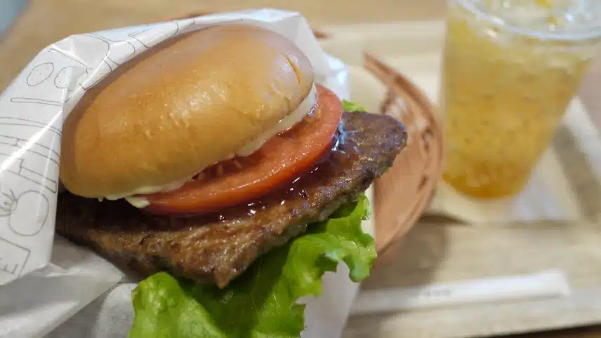 黒毛和牛バーガー 11月13日 新発売！限定販売、価格、販売期間、味の評価まとめ