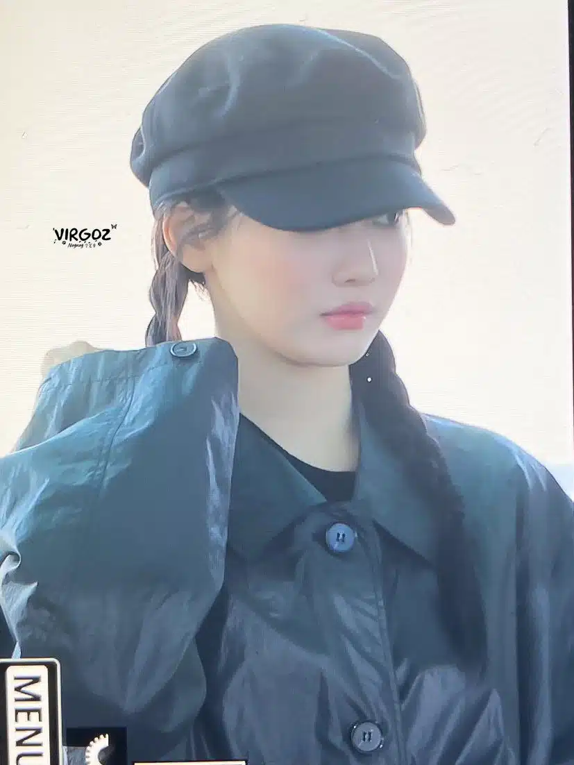 닝닝이 귀여운 우체부 소년같아요📮