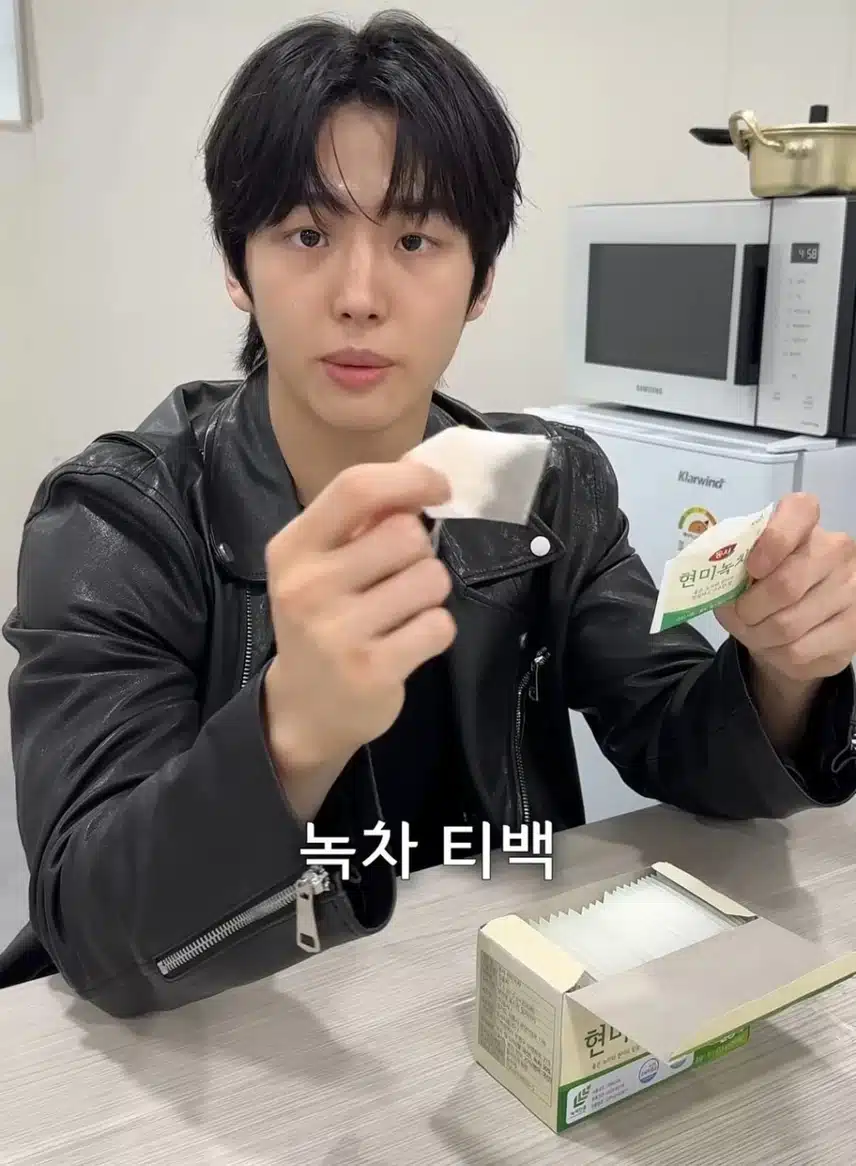 아이돌 아침에 얼굴 부었을때