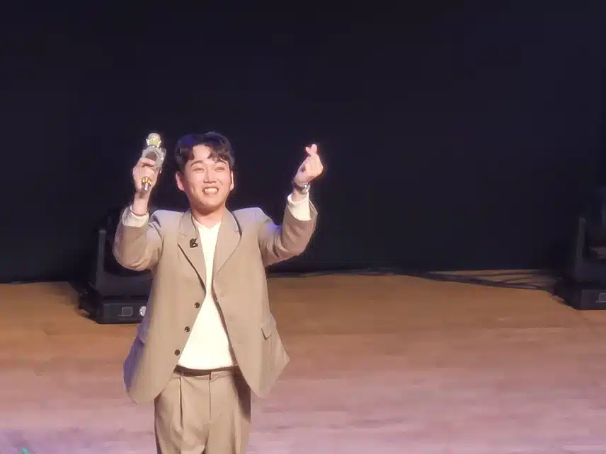 우리가수님 너무 멋지죠 